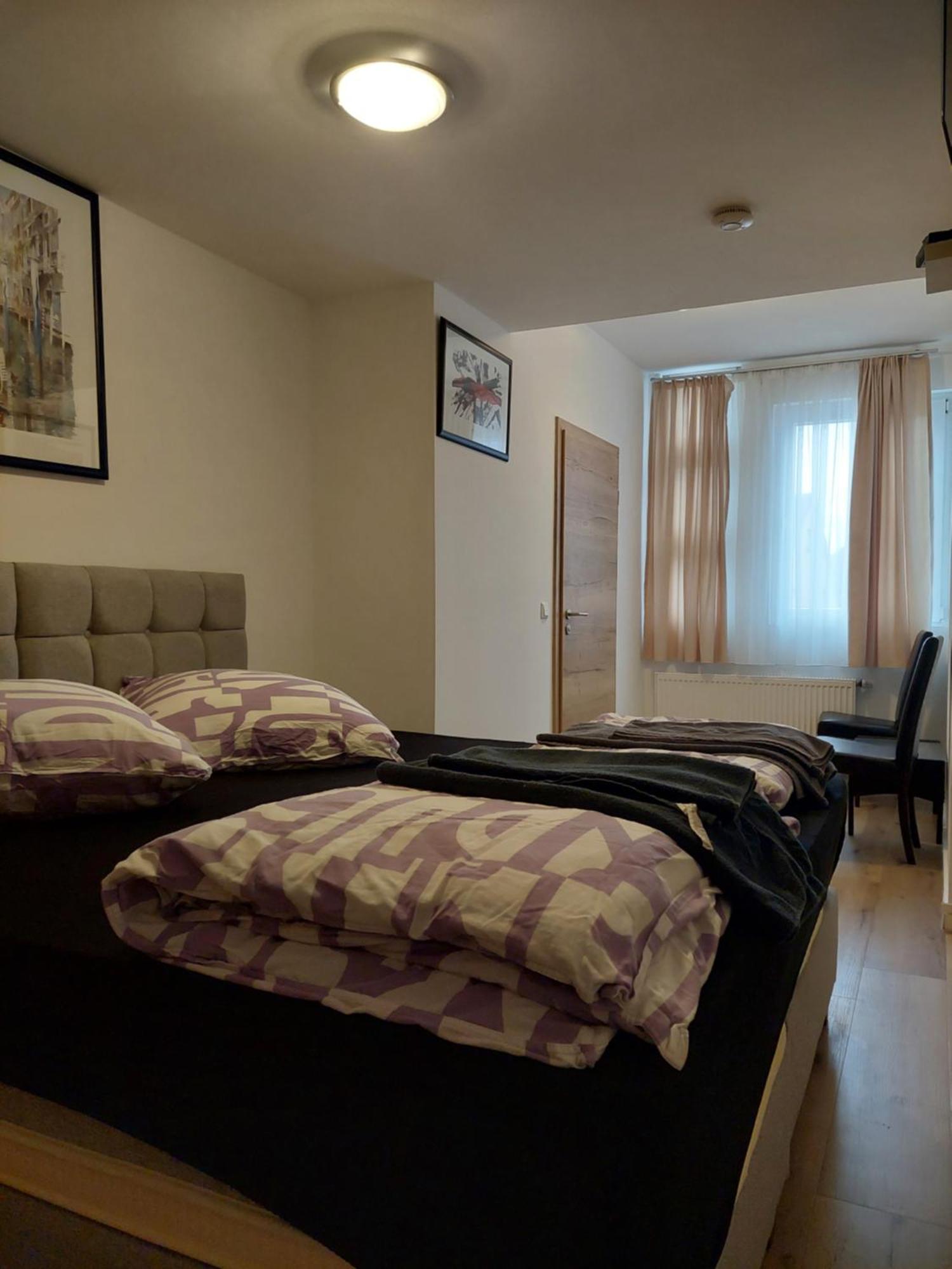 Hotel Bruchsaler Herz Extérieur photo